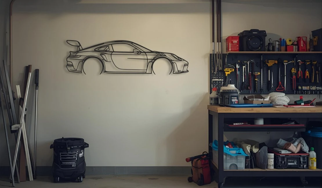 Porsche 911 GT3 RS 992 — dekoracja w garażu
